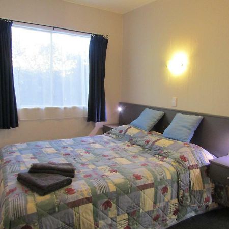 Beachside Sunnyvale Motel Picton Bagian luar foto