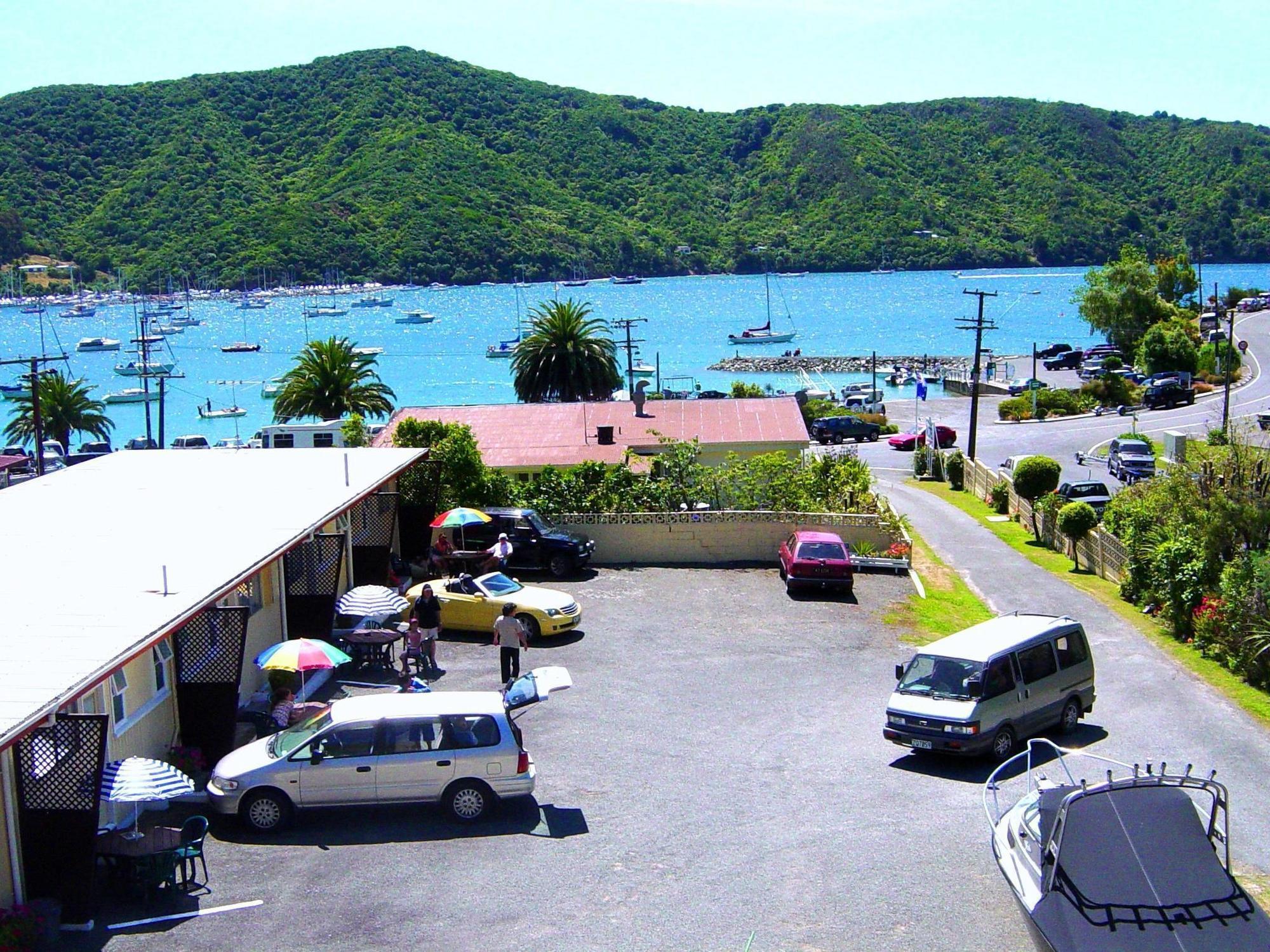Beachside Sunnyvale Motel Picton Bagian luar foto