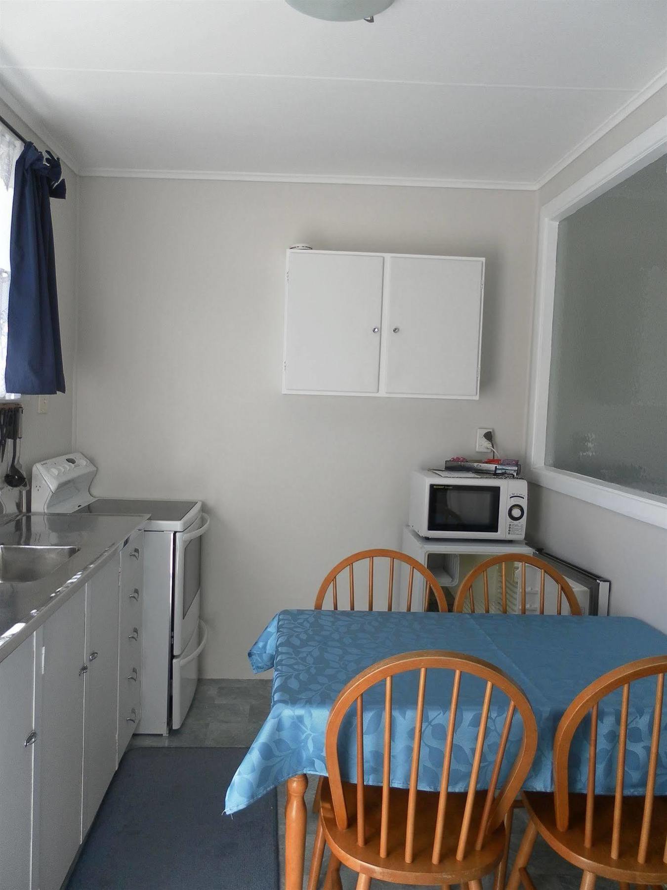 Beachside Sunnyvale Motel Picton Bagian luar foto