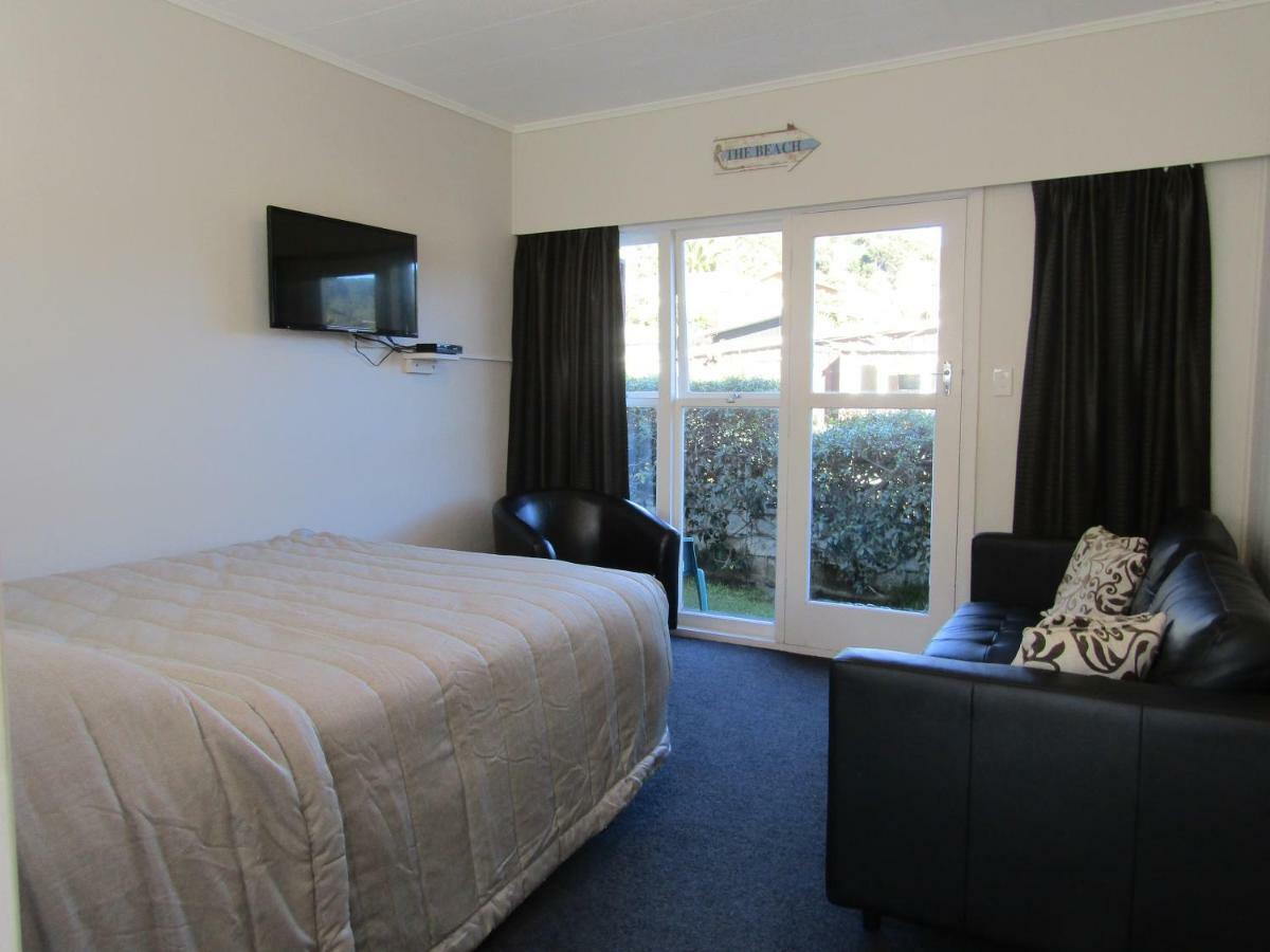 Beachside Sunnyvale Motel Picton Bagian luar foto